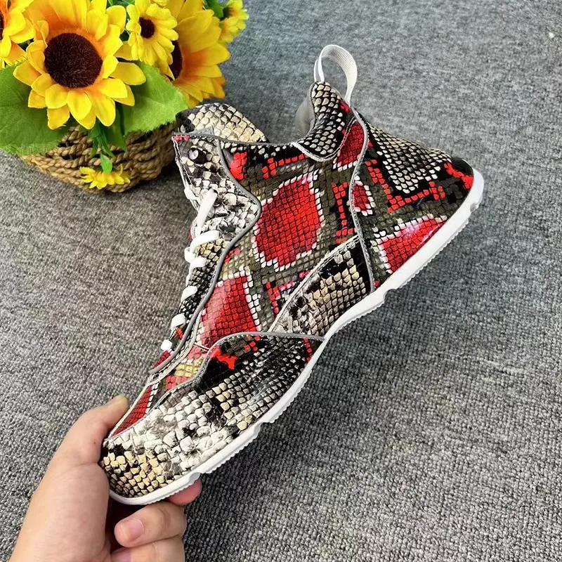 

Мужские кожаные кроссовки премиум-класса с узором под змеиную кожу, на толстой подошве, в модном дизайнерском стиле, идеально подходящие для повседневной носки.