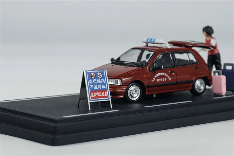 BMC 1:64 Charade Beijing Taxi 2025 HECสีแดงDiecastสะสมรถโมเดลรถ