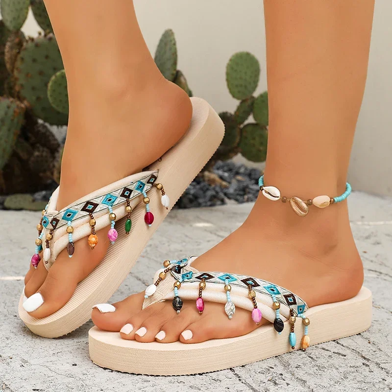 Moda colorida borla flip flops para mulher 2025 verão leve chinelos planos mulher conforto antiderrapante praia slides sandálias