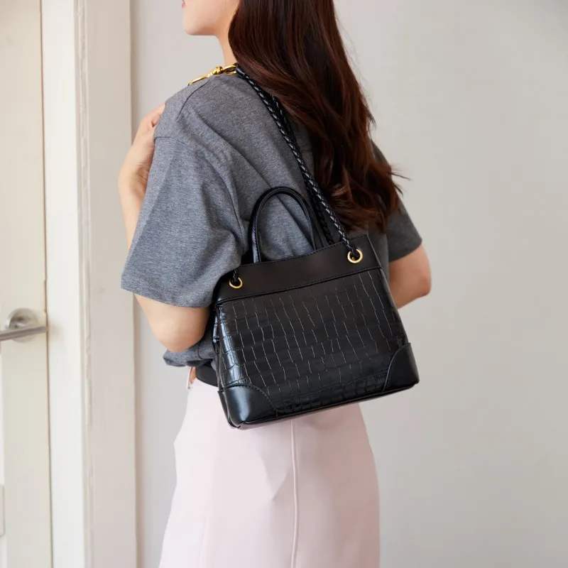 sac-a-main-pour-femme-de-createur-renomme-tendance-moderne-sac-a-bandouliere-avec-chaine-sac-de-voyage-decontracte-sac-bandouliere-pour-femme