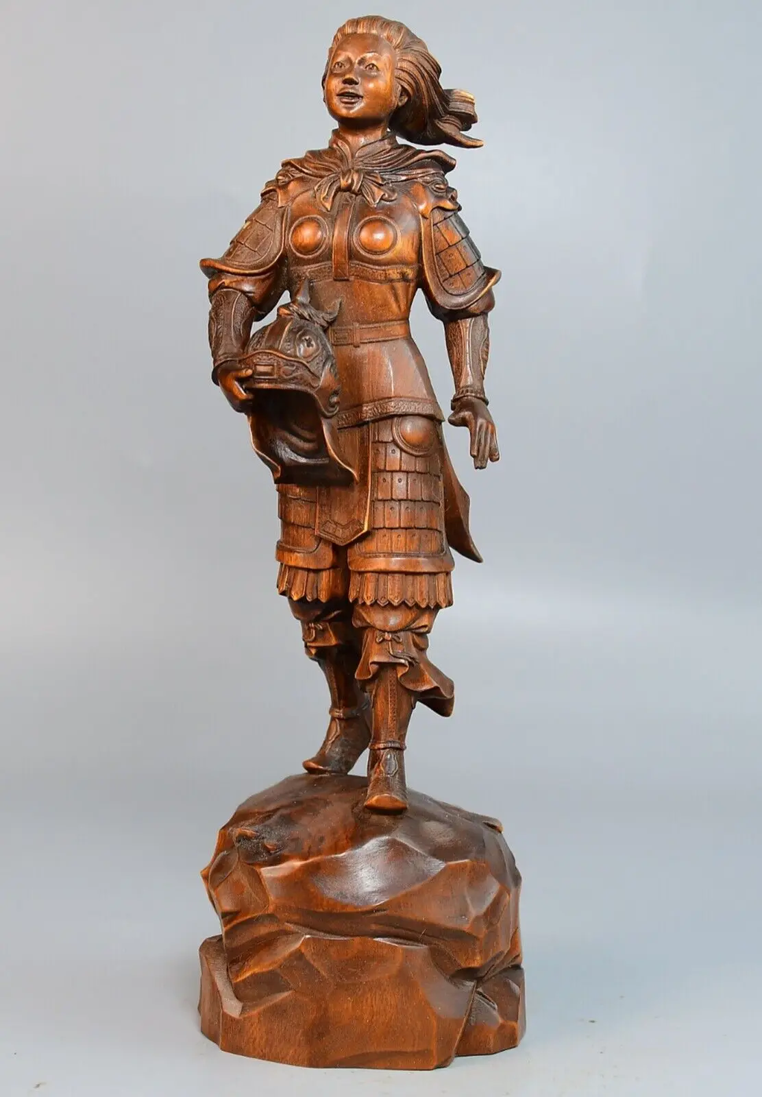 

Chinese natural boxwood carving carved flower and orchid female statue exquisite sculpture home decoration