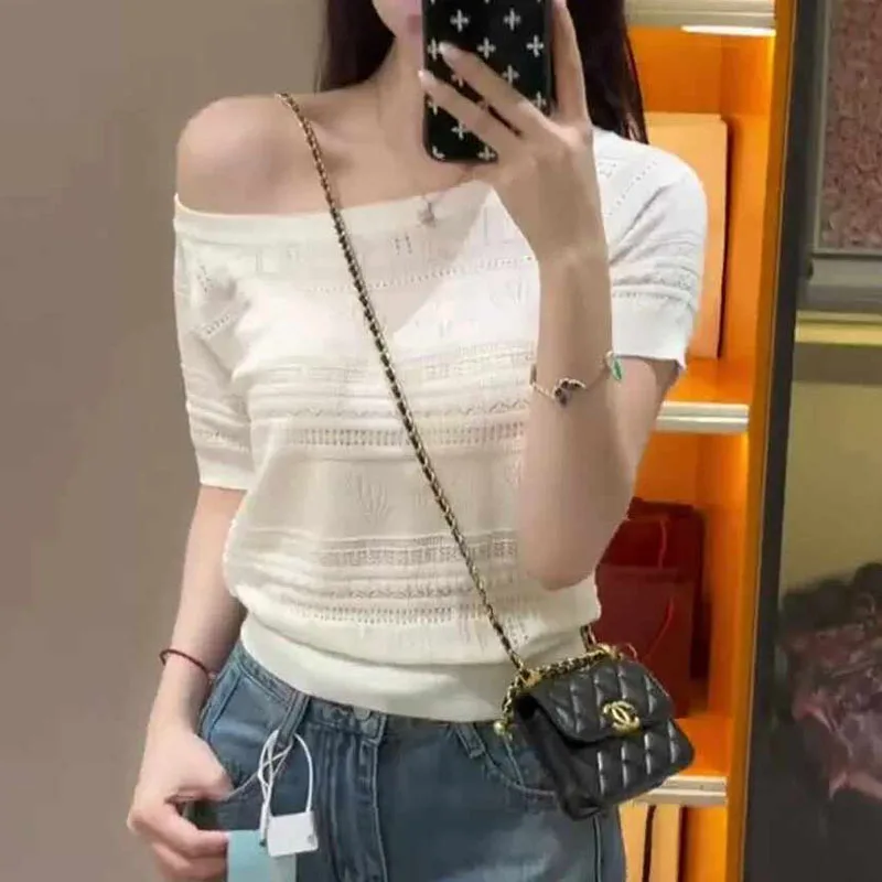 

Knitted Sweater Women Pullovers Skew Collar Hollow Out Knit Sweater Pullover Women Tops New Summer Short Sleeve Knitwears Q5260