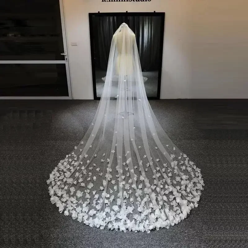 Bridal Veil Long Wedding Veil 3D Flowers Floral Lace White Luxurious Petals Veil for Bride With Comb velos de novia Cathedral