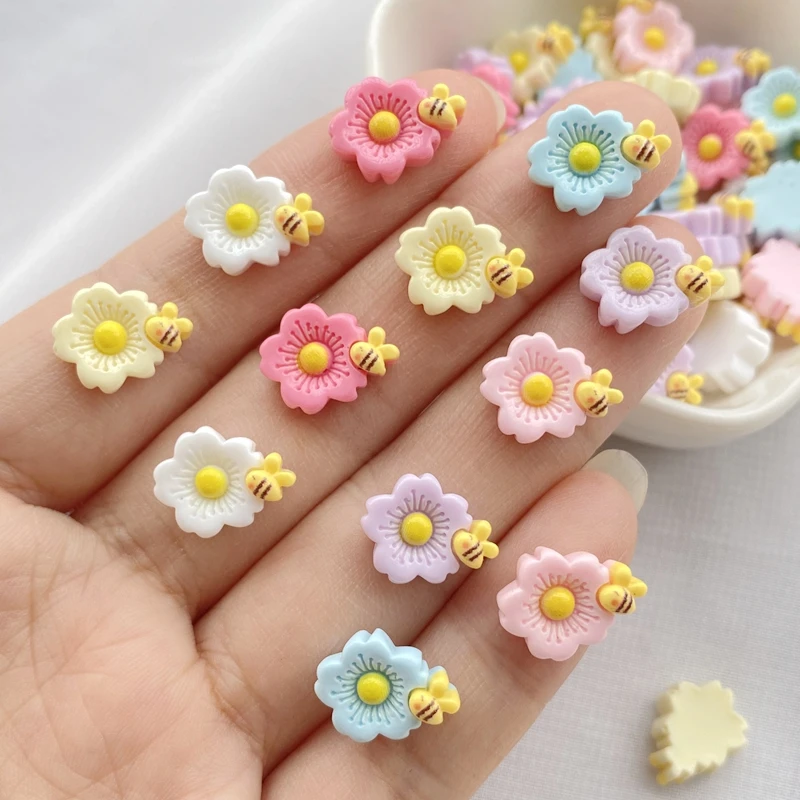 20 Stück neue süße Harz Mini Blume Biene Serie flache Rückseite versand kostenfrei Maniküre Teile Verzierungen für Haars chleifen Zubehör