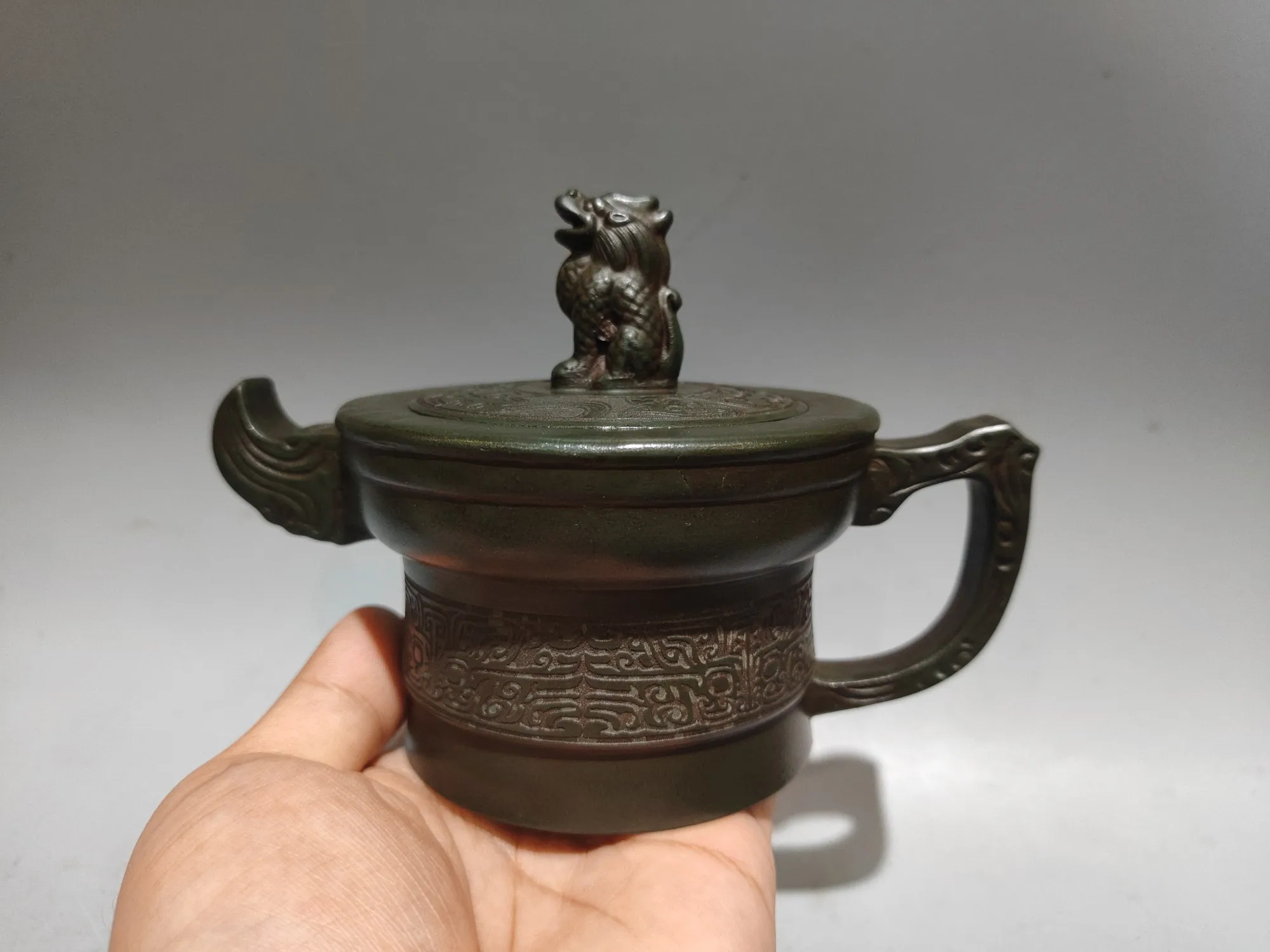 Yixing Purple Clay Teapot bottom Kirin Sending Children Pattern Qilin Cover Beast footed spout pot kettle Teapot Tea Maker