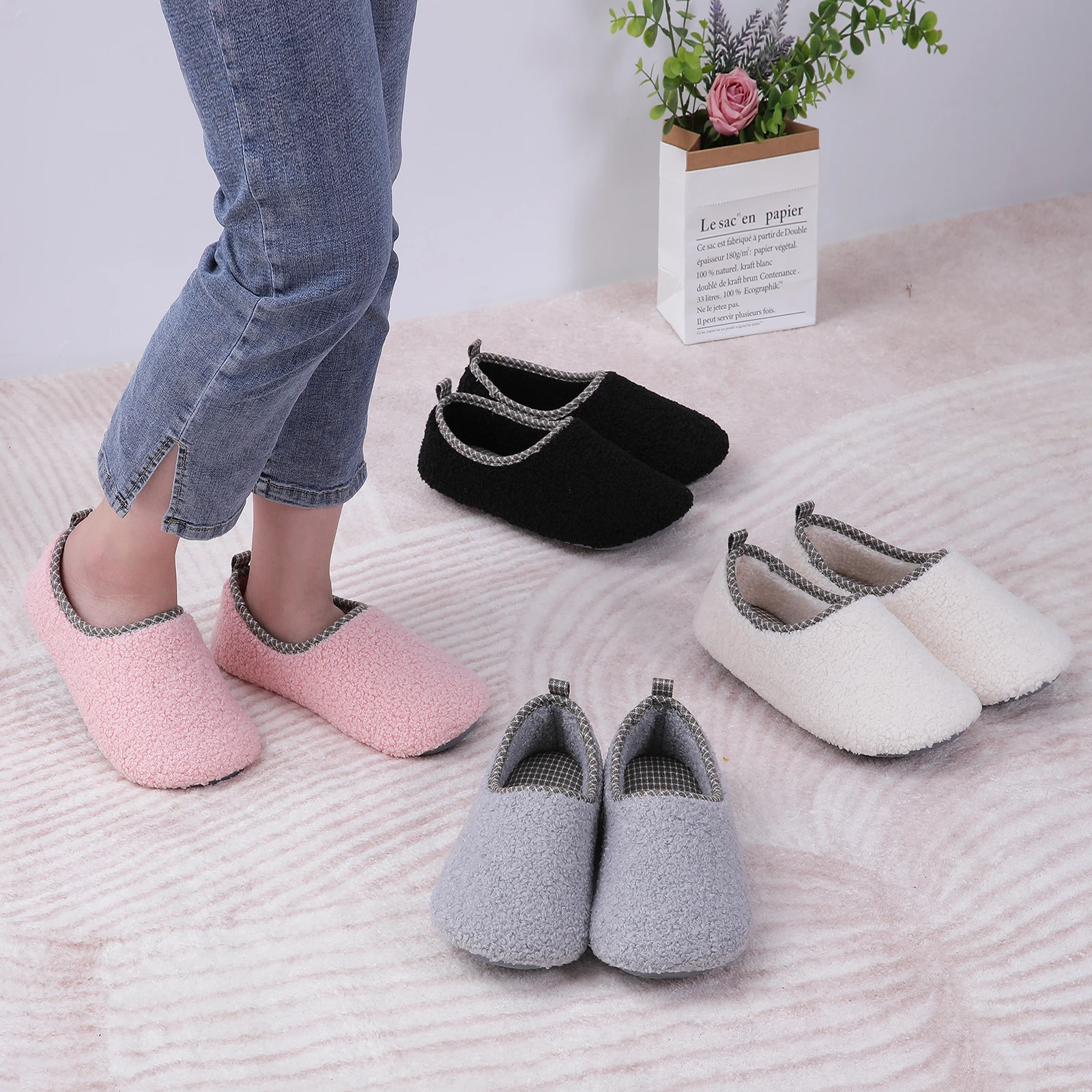 Smile Pop Winter Slippers For Women Warm Fashion Flat Slippers Outdoor Antiskid Wear-resistant Shoes House Light Women Shoes