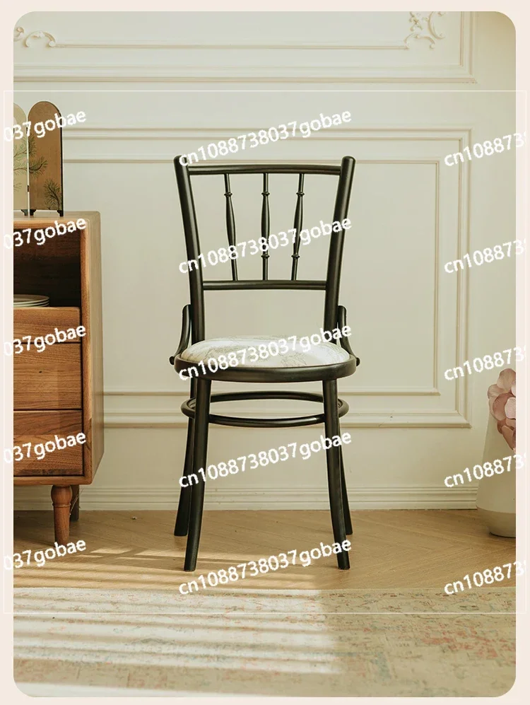 French Solid Wood Dining Chair Home Designer Armchair Restaurant Vintage Dining Table Chair Light Luxury Advanced