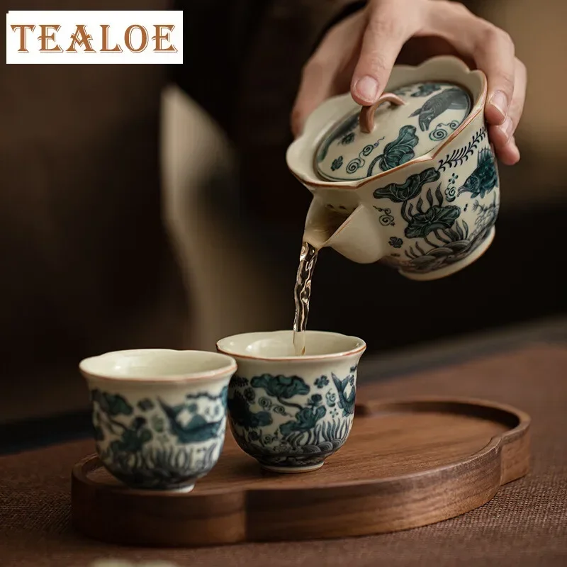 200ml Fish Algae Pattern Hand Grasping Pot Imitation Song Ru Kiln Gaiwan Flower Mouth Kettle Tea Soaking Infusions Pot Teaware