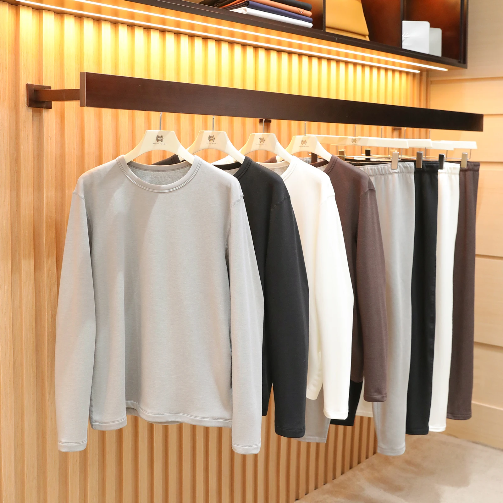 

Мужской комплект термобелья с начесом, защита от холода, базовый слой, внутренняя одежда, осень-зима 2025, Doctor.Huang's Stand Fit, длинный...