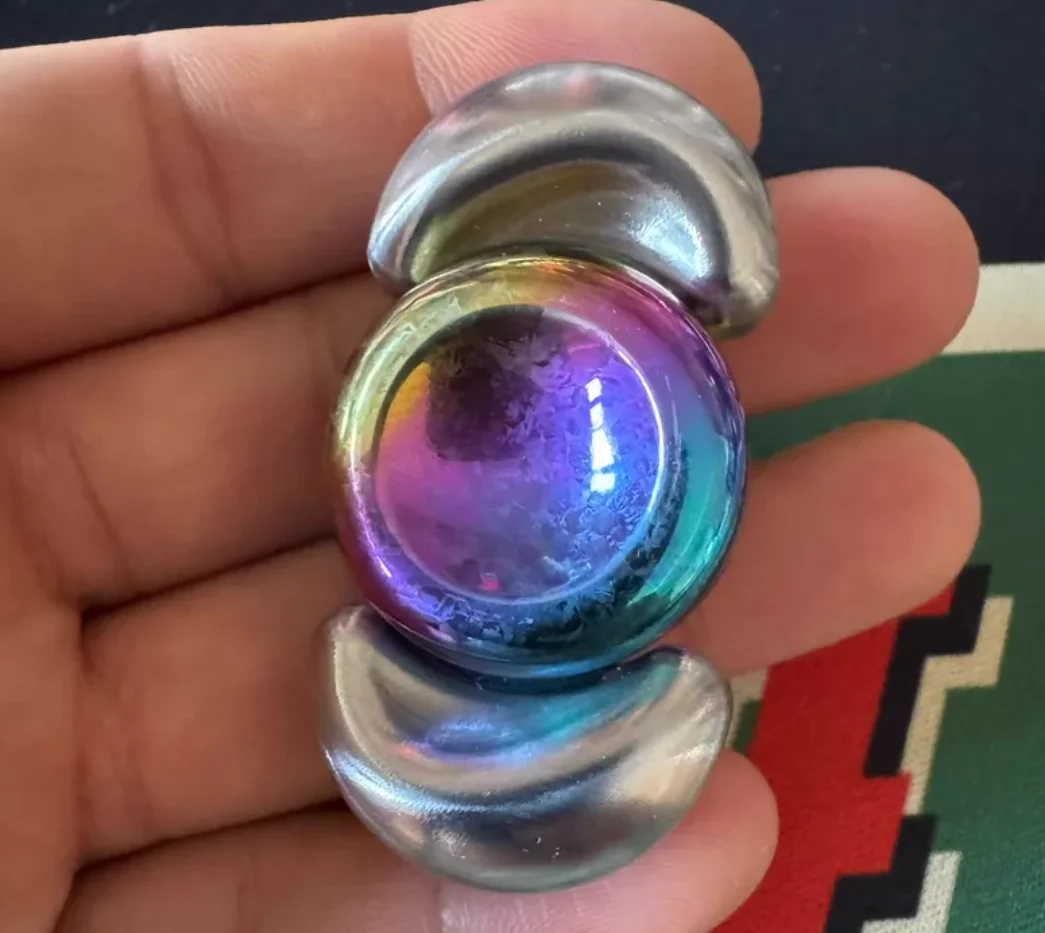 Used EDC Wanjie edan stainless steel egg with ice crystal titanium pei button spinner Fingertip gyroscope Decompression toys