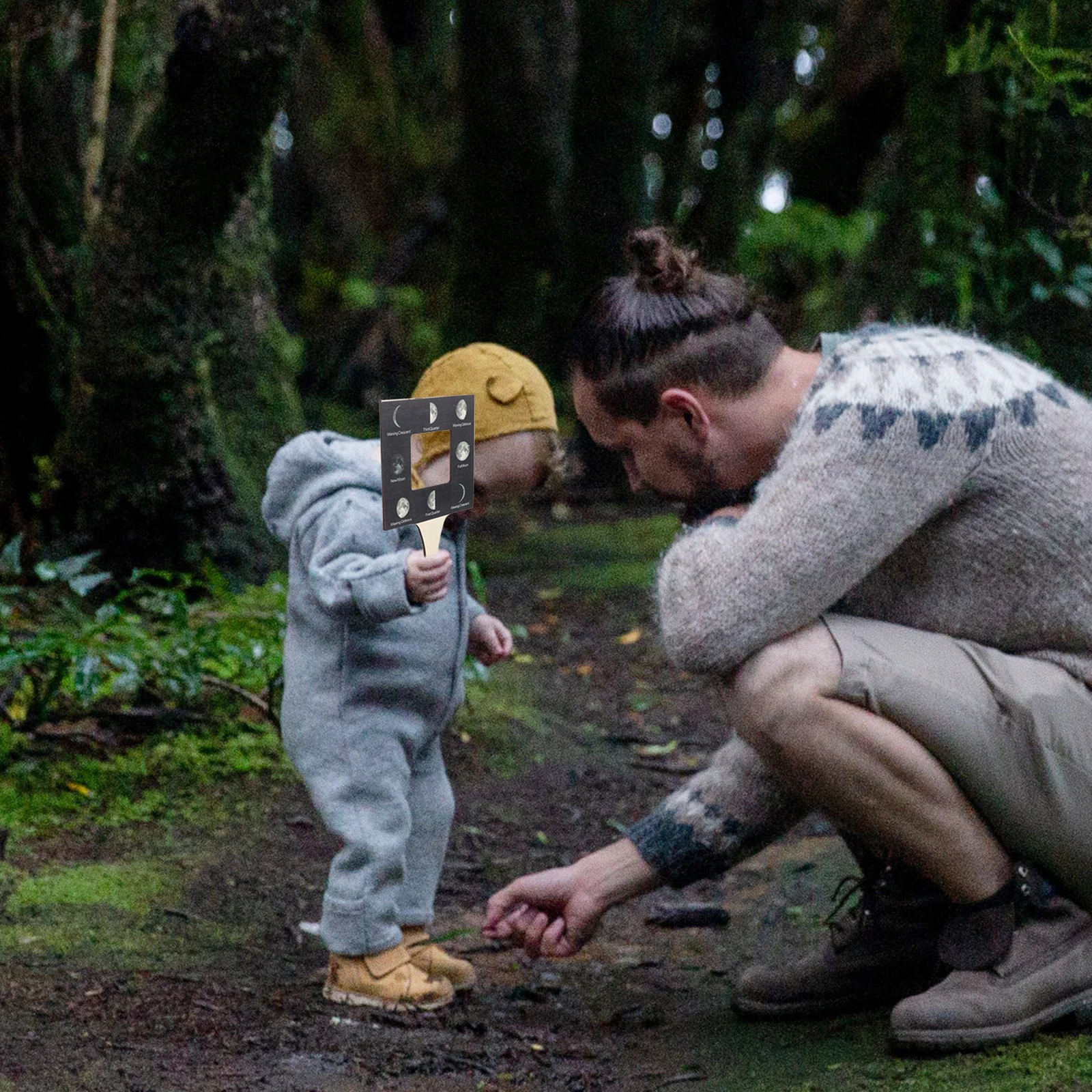 

Nature Guide Wood Viewer Outdoor Tools for Kids B Size Moon Identification Exploration Toys