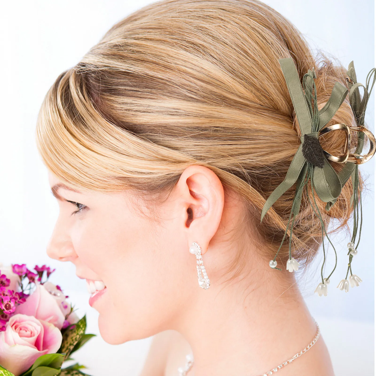Floral Tassel Hair Claw Clip Large Shark Claw Metal Clip for Thick Hold Elegant Styling Accessory for Daily Party
