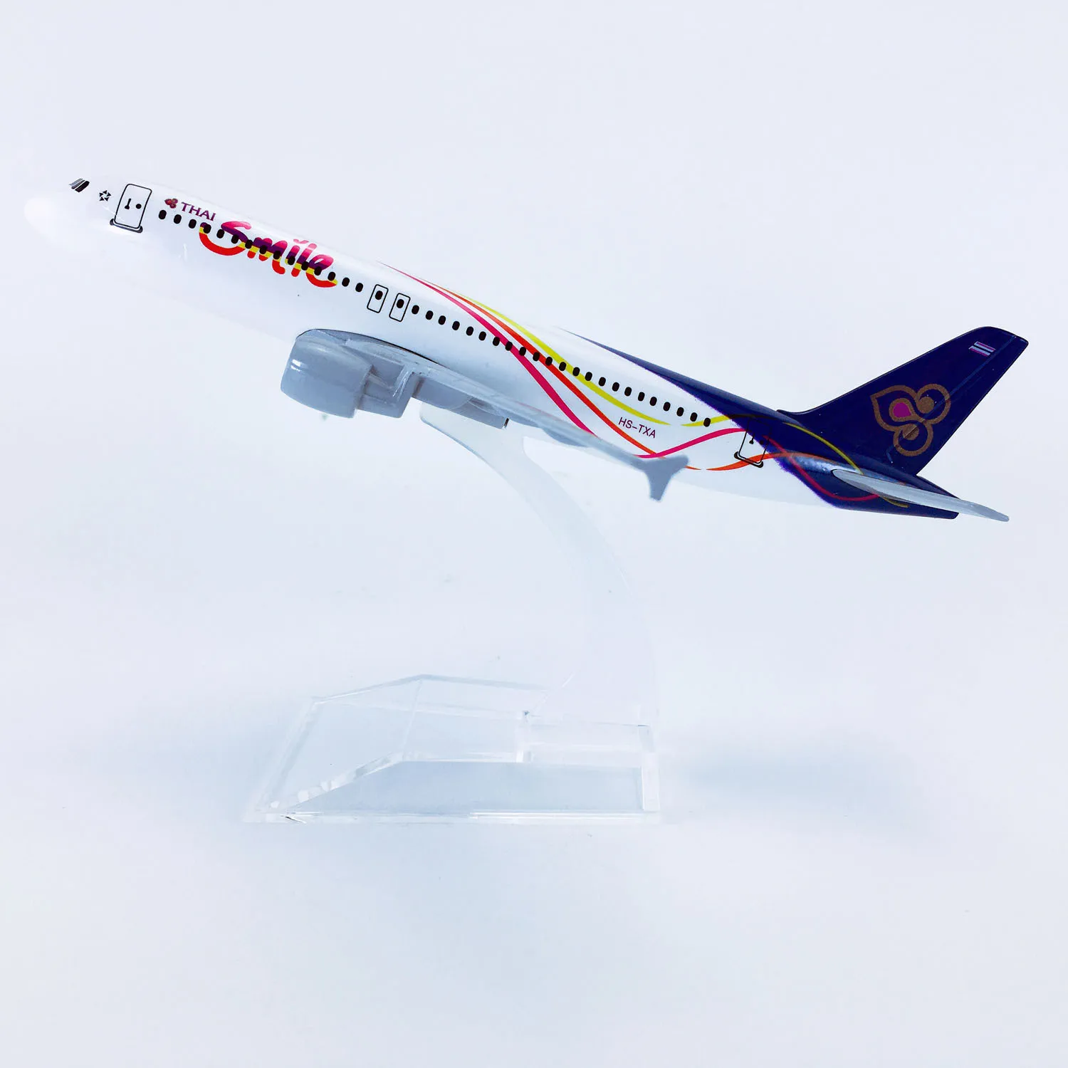 1:400 Scale Airplane 16CM A320 Thai Smile Airlines Alloy Metal Aircraft Model Simulation Finished Hobby Collection Toy Souvenir