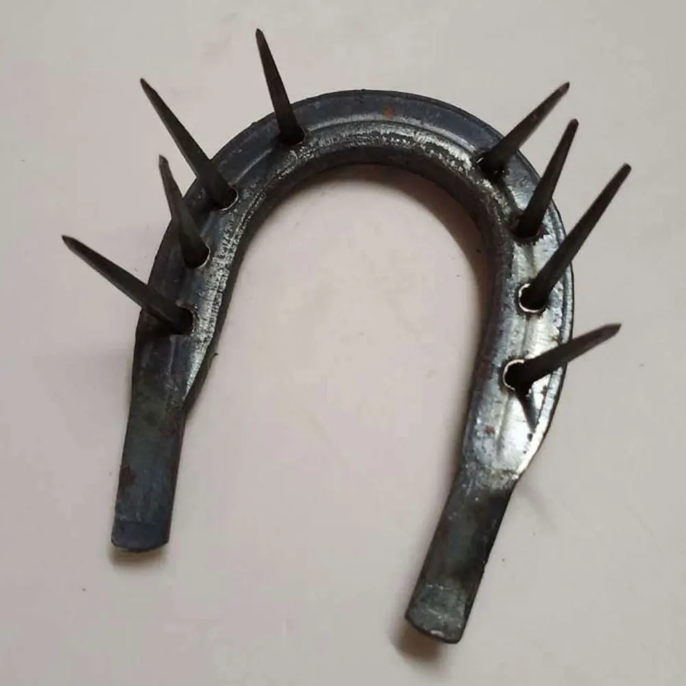 50 قطعة من أظافر حدوة الحصان الحديدية قوة الشد العالية مثبتات الحصان العملية سهلة الحمل مخزن حدوة الحصان مثبتات الحصان