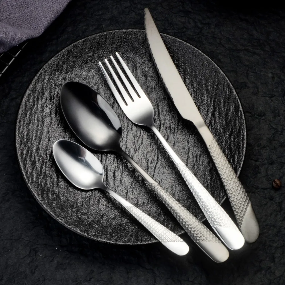 

24pcs Mirror Polished Steak Cutlery Set Stainless Steel Thickened Flatware Set Non-slip Handle Dessert Fork Spoon Set Weddings