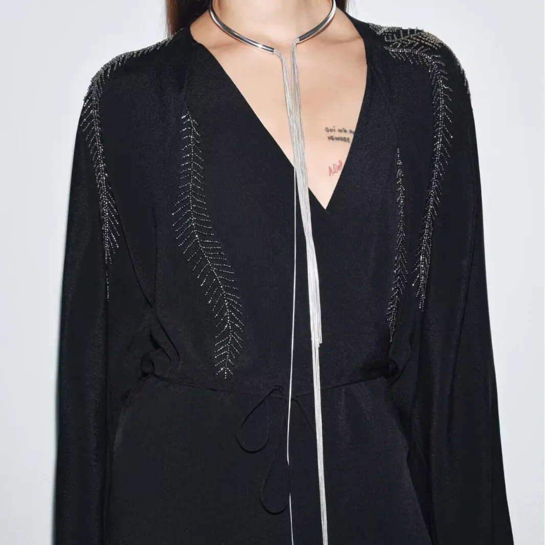 

2025 Новый индивидуальный дизайн, воротник, ожерелье с кисточками, легкая роскошная простая цепочка для свитера, длинная цепочка на шею, банкетные драгоценности