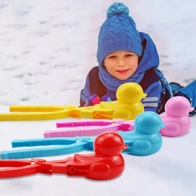 Pato de plástico para Hacer bolas de nieve, herramienta de molde de seguridad de pato de dibujos animados, arena de nieve de invierno para la lucha de bolas de nieve, juguetes deportivos divertidos al aire libre