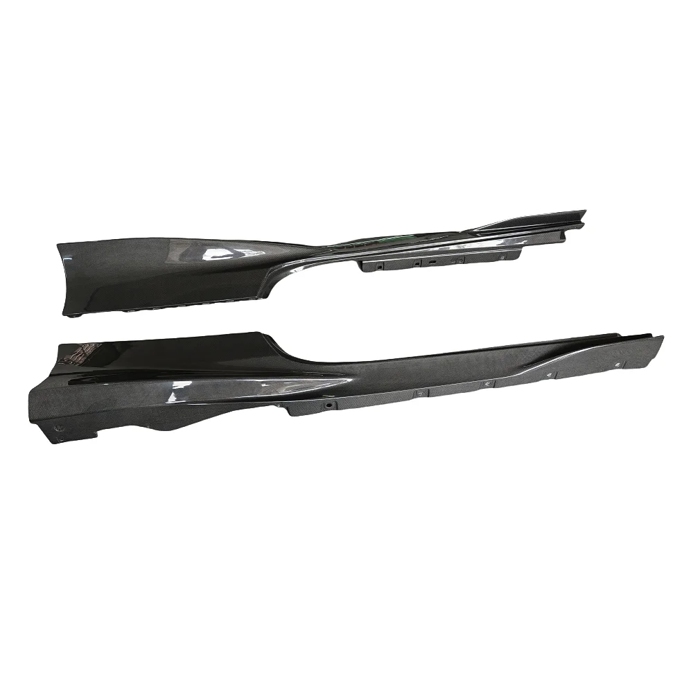 

OEM Style Dry Carbon Fiber Rear Lip Diffuser Body Kit for Ferrari F8 Custom Dry Carbon Fiber Rear Bumper