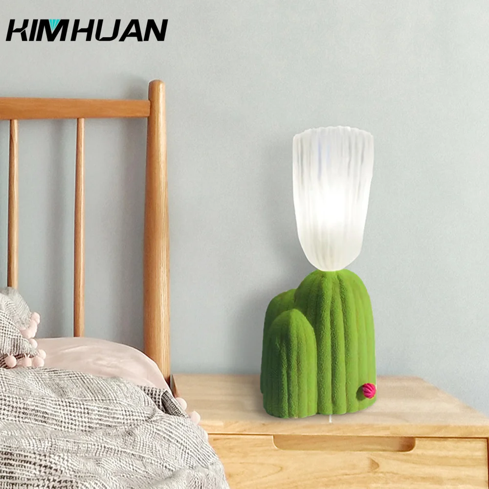 Lámpara de mesa de estilo escandinavo para decoración del hogar, luz de noche de 100-265V, amplio voltaje, Cactus, para dormitorio