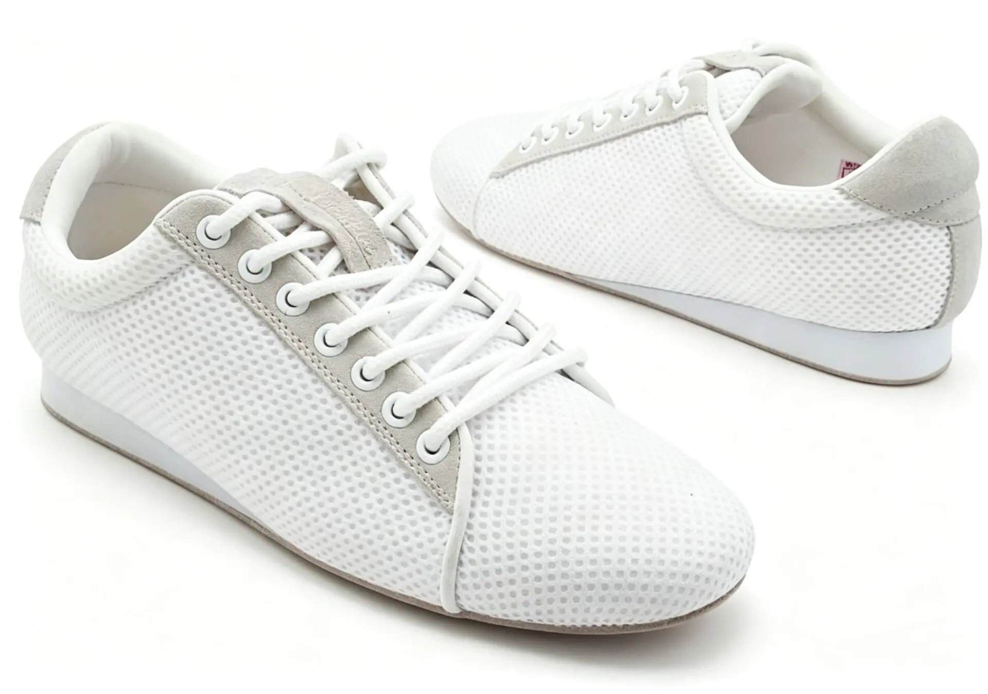2026 New Unisex White Breathable Mesh Dance Sneakers Shoes EVA Outsole Modern Ballroom Salsa Rumba Latin Training Footwear
