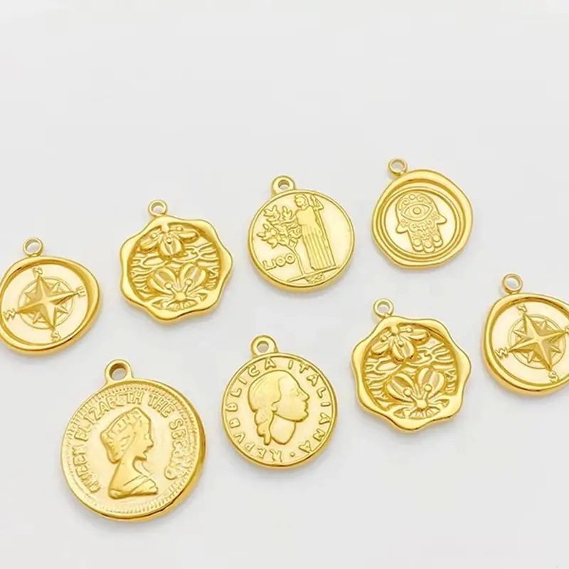

14K Gold Coated Titanium Steel Queen Coin Compass Round Hang Tag Handmade DIY Necklace Headpiece Material Accessories L545