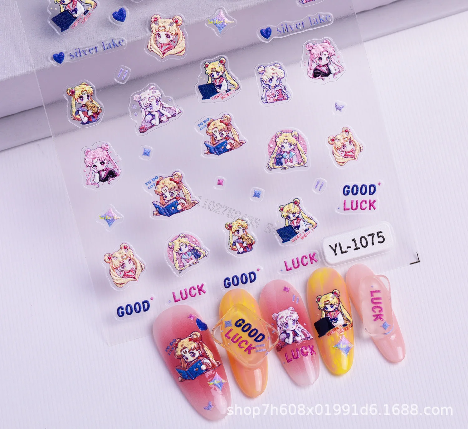 漫画アニメセーラーズムーン 5D レリーフネイルステッカーファッションガールズマニキュア爪アーティスト装飾ステッカー女性フルデカールギフト