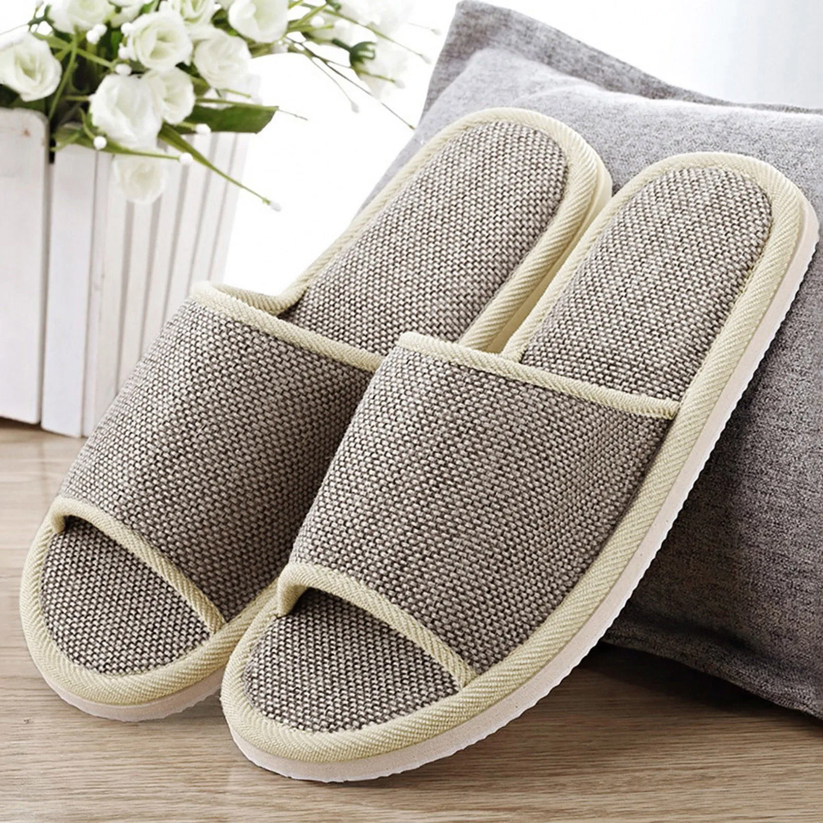 Home Slippers Men Women Floor Casual Silent Slippers Couples Indoor Comfortable Open Toe Flat Bottom Slippers Summer Spring Shoe