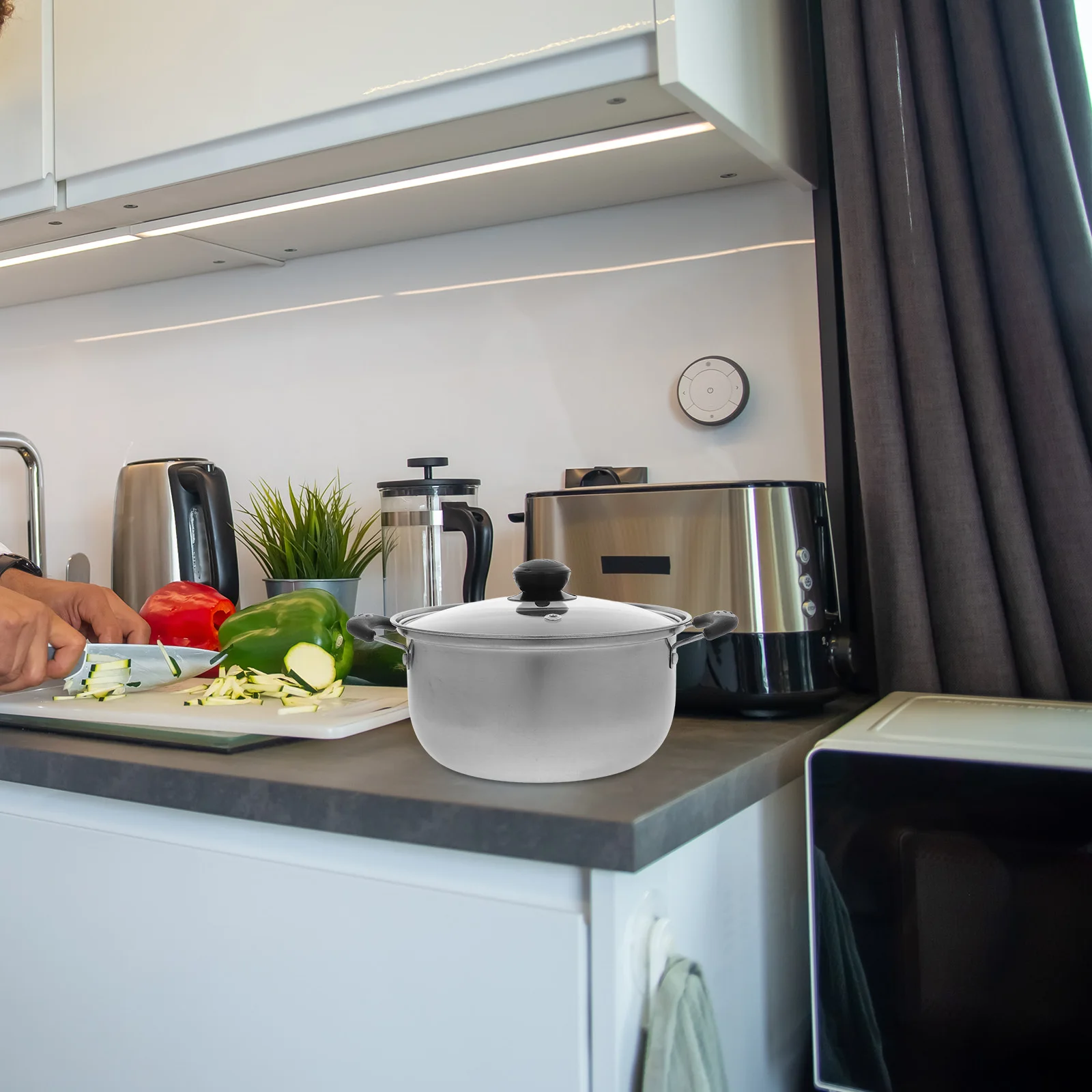 

Heavy Duty Stainless Steel Stock Pot with Steamer 18L Deep Cooking Pot for Gas Stove Kitchen Food Preparation Healthy Cookware