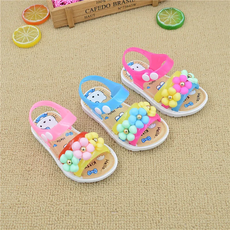 2022 new girls\' sandals summer plastic season 2-7Y girls children\'s beach shoes Korean version flower sandals baby soft bottom