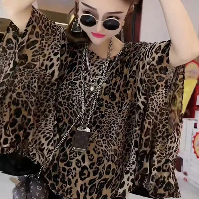 Loose Oversized Chiffon Blouse Women Clothing Fashionable Leopard Pullover Batwing Sleeve Thin Top Tee Ladies Fashion Shirts