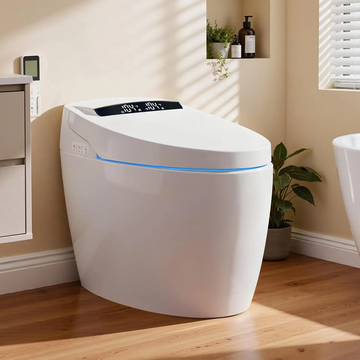 Smart Toilet with Built In Bidet Auto Open Close 1.2GPF ful Flush 17.2 Inch ADA Comfort Height Seat Foot Operation  iz