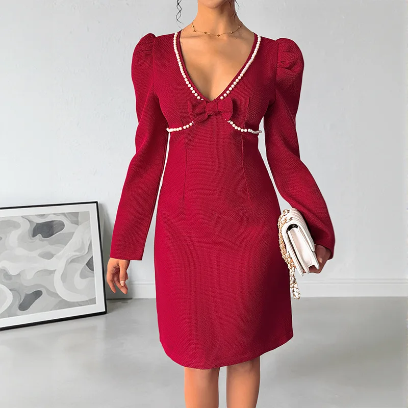 

2025 New Women's Fashion Sexy Sweet Retro Chic Bow Pearl Decoration Deep V-neck Elegant Red Long-sleeved Dress Ladies
