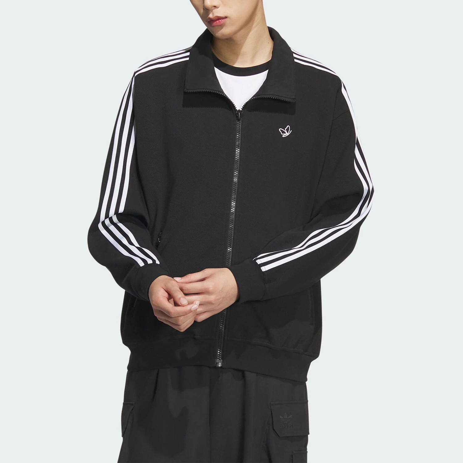 

Adidas genuine Originals Men's Sports Knit Stand Collar Jacket JG1514