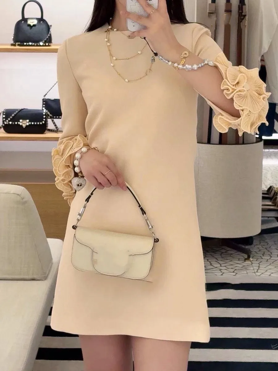

2025 New Autumn Women Light Yellow Silk Wool Dress Fashion Three Dimensional Flowers A-Line Short Dress