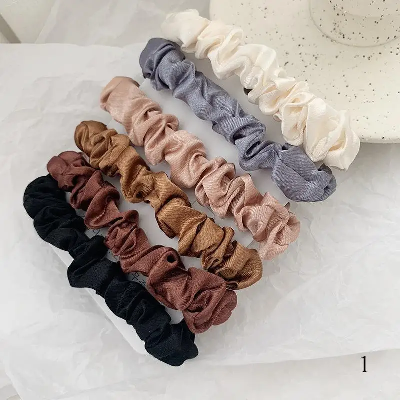 6 ชิ้น/เซ็ตผู้หญิงแฟชั่นผ้าไหมซาติน Scrunchies สีทึบเชือกผมผู้ถือหางม้าผมวงยืดหยุ่นผมอุปกรณ์เสริมผม