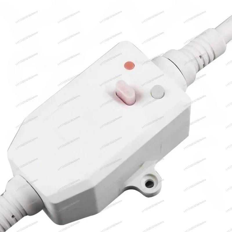 

Европейская стандартная вилка с защитой от утечки тока и защитой от поражения током (RCD)