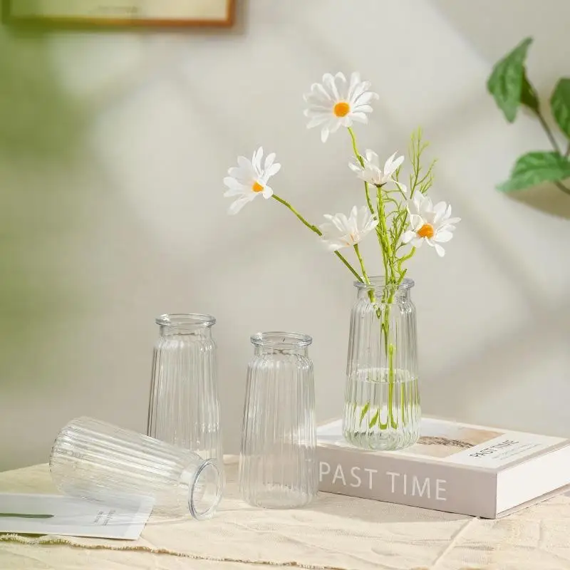 Ribbed Clear Glass Flower Vases Sturdy Textured Surface For Wedding Home Decor Floral Arrangements