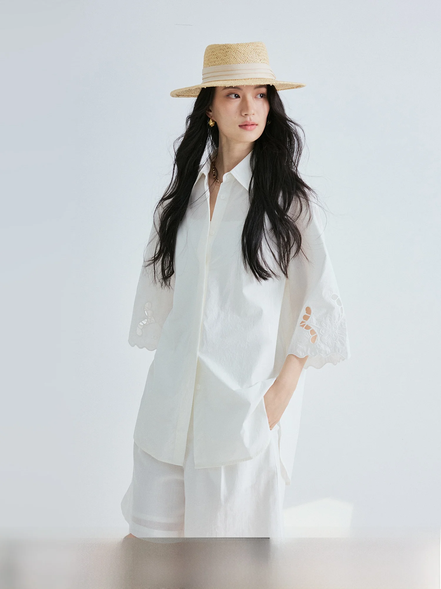 

Elegant Pure Cotton Embroidered Shirt Women's Spring Commute Versatile Top French Style Breathable Comfortable Cotton Blouse