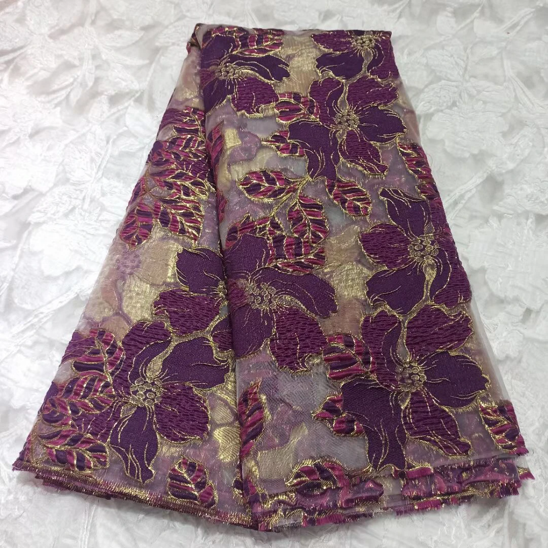 

2021 Latest African Lace Fabric High Quality Jacquard Lace Fabric Nigerian Brocade Lace Fabric for Wedding Party Dress PHD21103