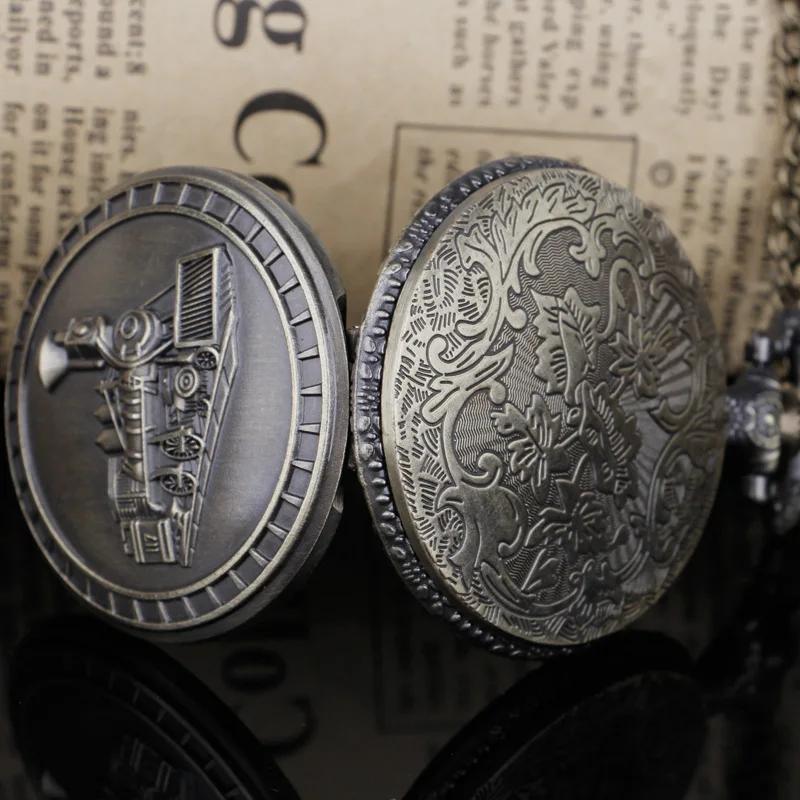 ساعات جيب كلاسيكية على شكل قطار بخاري قلادة Steampunk مع سلسلة هدايا على مدار الساعة للنساء والرجال