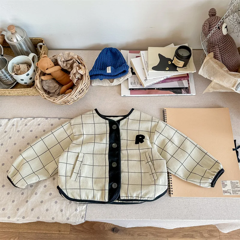 Autumn Children Letter Print Coat New Boys Girls Long Sleeve Plaid Jacket Cotton Baby Casual Cardigan Tops Fashion Kids Clothes