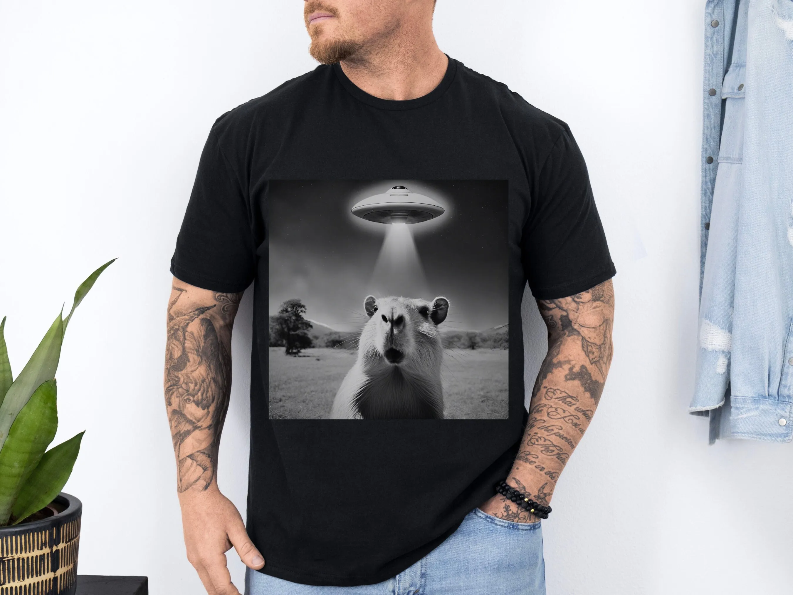 Capybara Alien Ufo Funny T Shirt Abduction Tee Mens Gifts For Dad Him Novelty Gag Gift