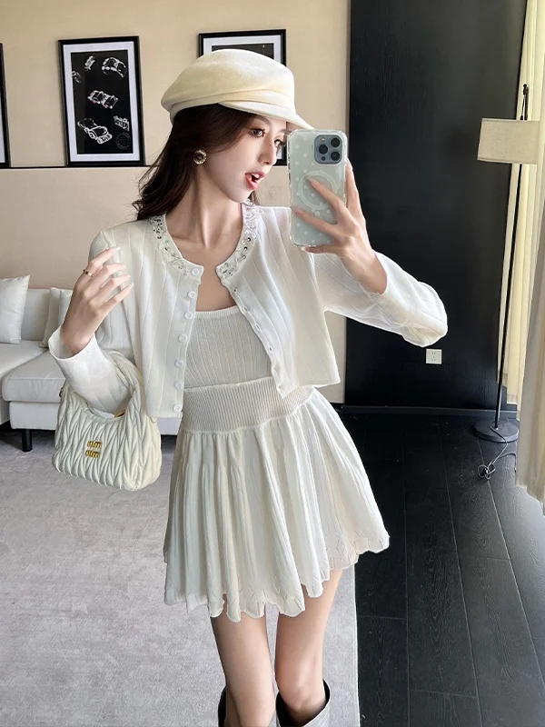 ensemble-deux-pieces-en-tricot-a-paillettes-style-ballet-pour-femme-jupe-courte-et-haut-a-bretelles-separes-collection-automne-hiver-pure-desire
