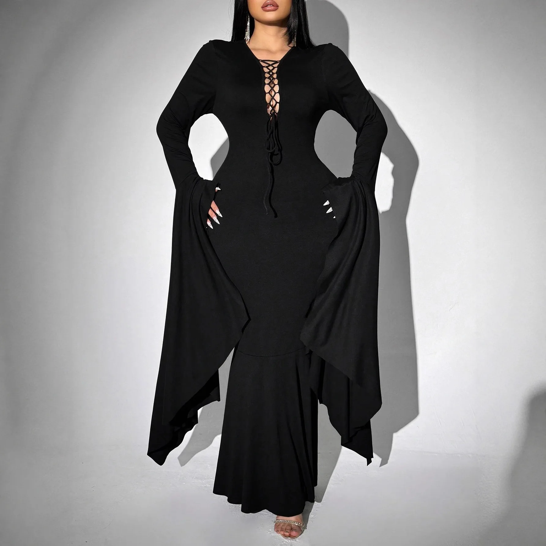 Mujer Halloween Cosplay Morticia Addams vestido de suelo disfraz adulto Punk gótico bruja Vintage Sexy hueco con cordones vestido delgado