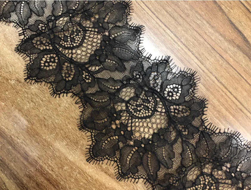 Velo da Sposa all'Ingrosso 27  - Guipure Lace Panel recensione e prezzo