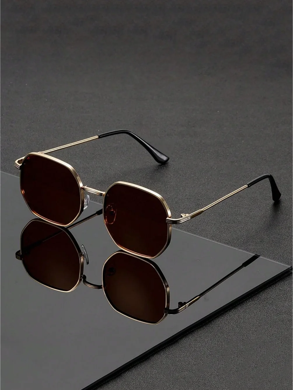 1 Pair of Women's Brown Slim Hexagonal Sunglasses with Gold Frames, Made of Metal, with Uv400 Protection, Vintage Bohemian Style, for Everyday Casual Wear