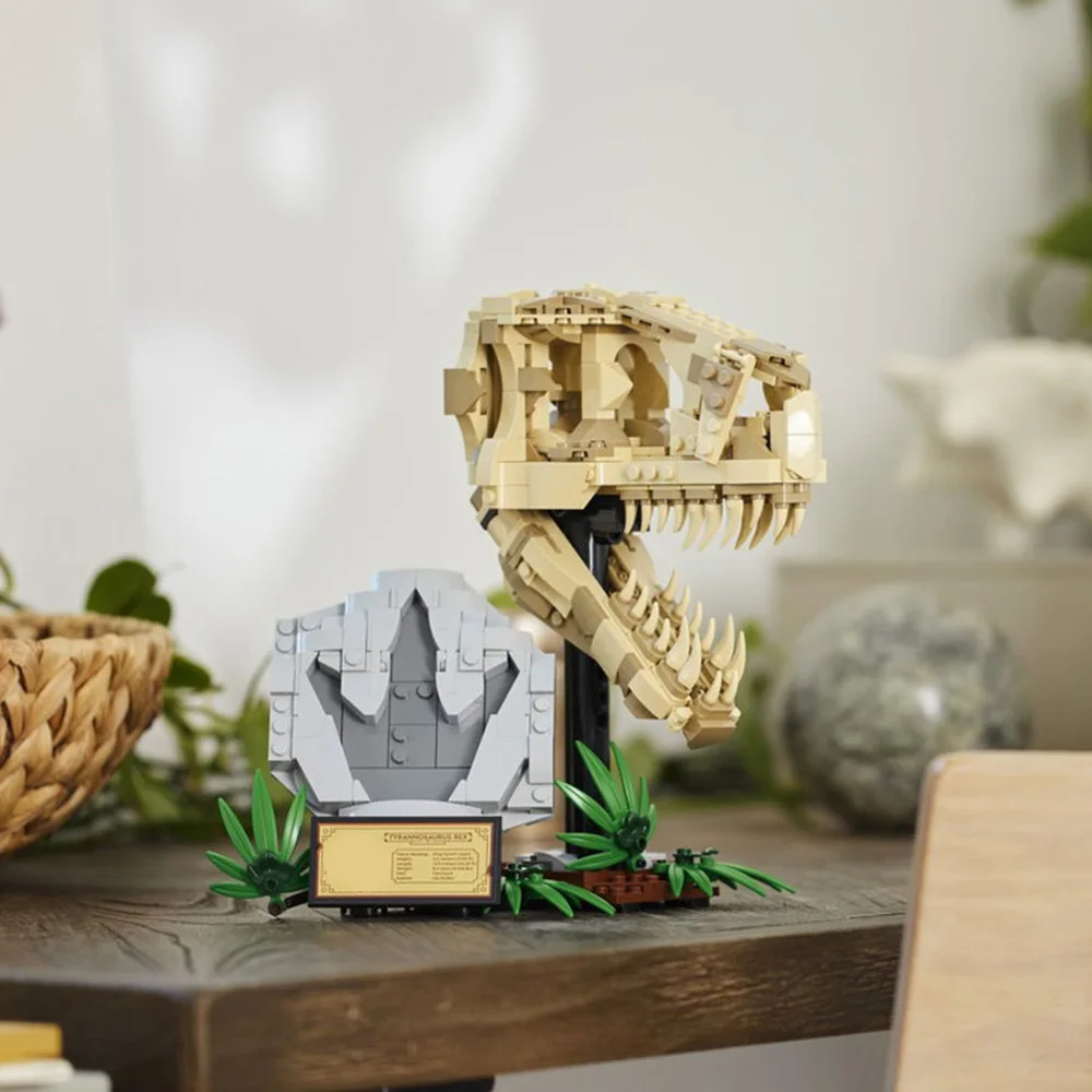 Dinosaur Fossils T. rex Skull model building blocks kit，Halloween And Christmas Gifts, Children Toys，Compatible With Legoed