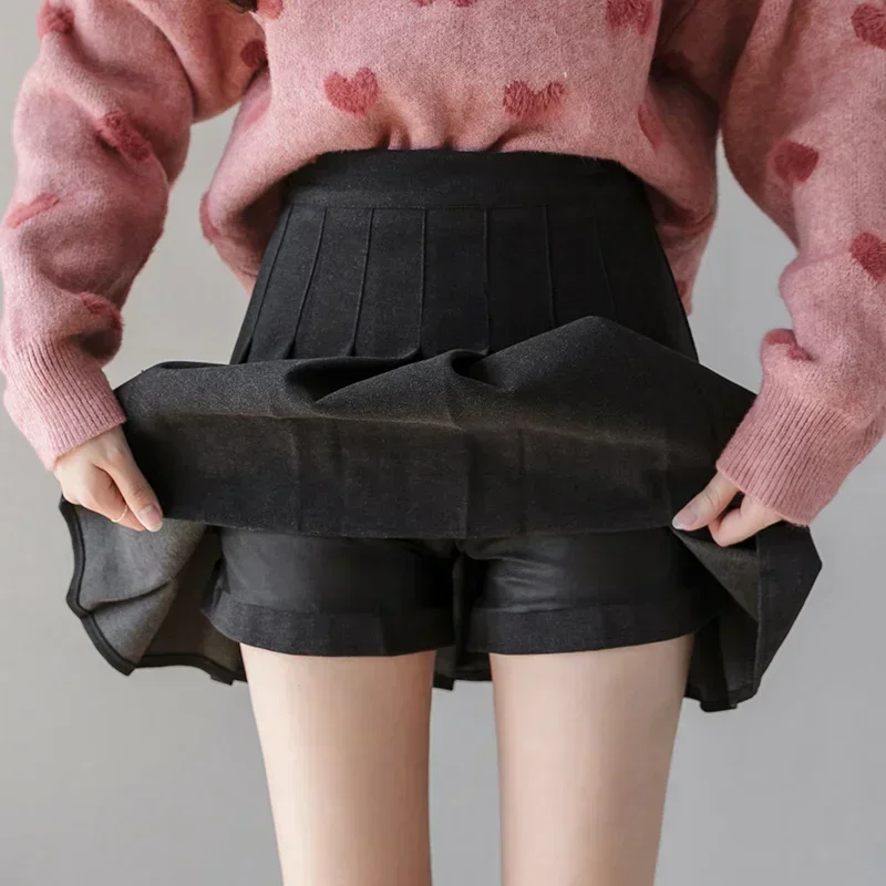 Pleated Skirt Female Autumn and Winter New Fashion High-waist A-line Short Skirt Pants Are Thin and Versatile Casual Skirt