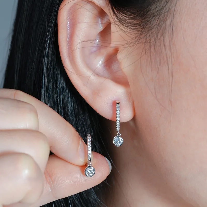 

RAPRGOLD GRA Certified Round Moissanite Hoop Earrings for Women 925 Sterling Silver Huggie Earring Fine Jewelry Gifts Pendientes