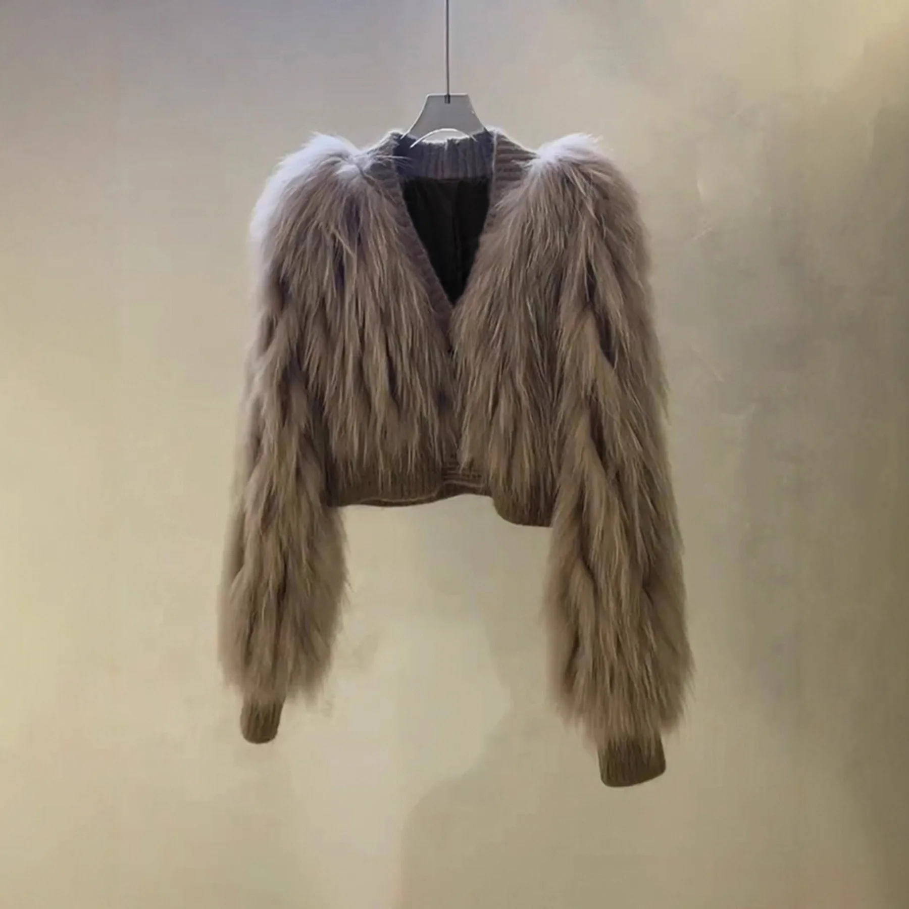 Kurtka ze sztucznego futra damska płaszcze damskie bez podszewki bez talii na scenę dla córki w stylu brytyjskim puszysta mieszanka wełny krótki top rozkloszowany żakard